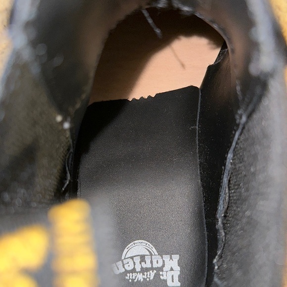 DOC Martens - Picture 6 of 9